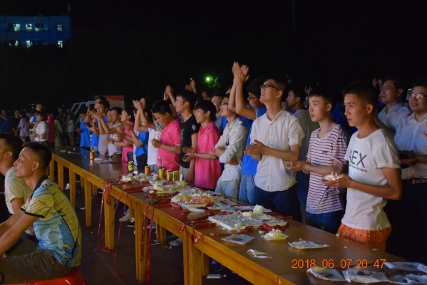 DSC_0527.JPG DSC_0527.JPG